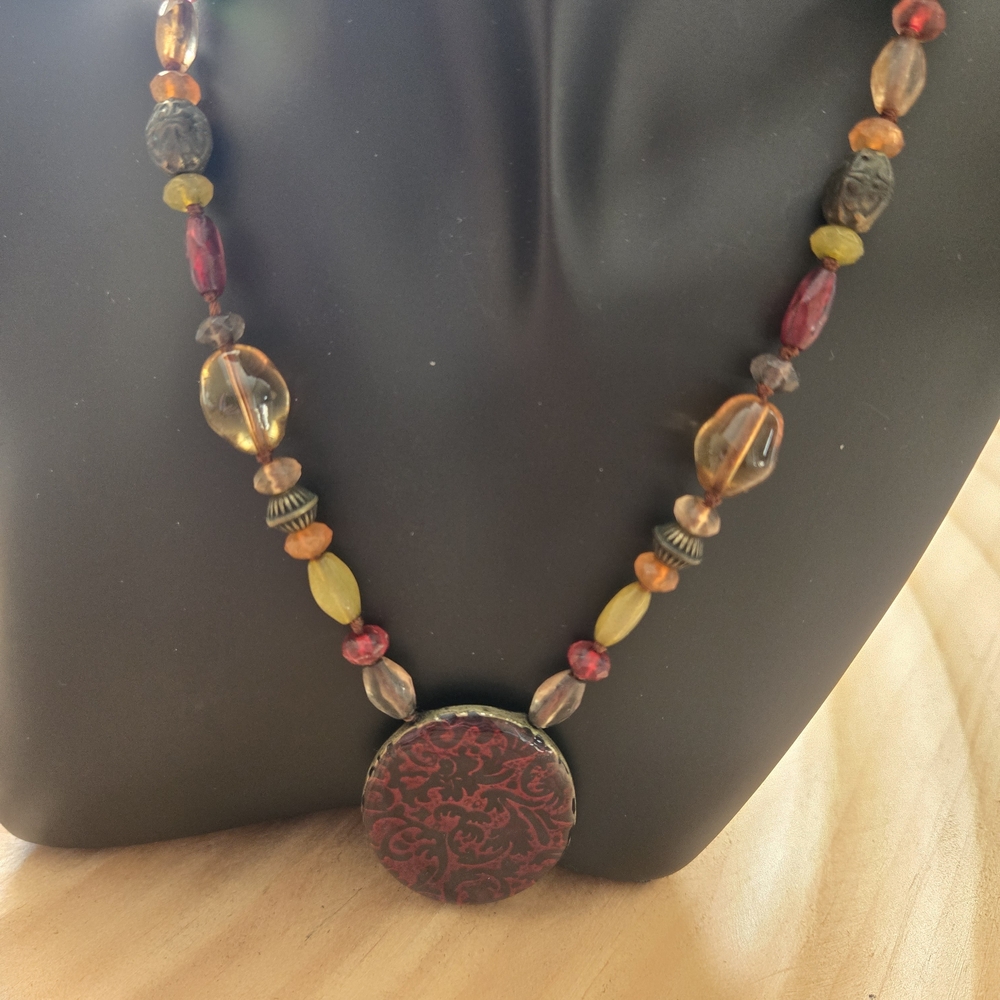Vintage Bohemian Earth Tone Beads Embossed Red Enamel Pendant Necklace